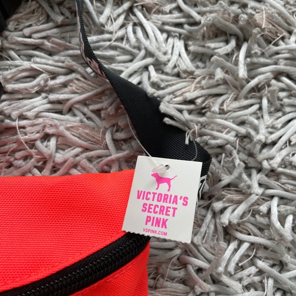 Victoria's Secret PINK Belt Bag Fanny Pack NWT - Picture 3 of 3